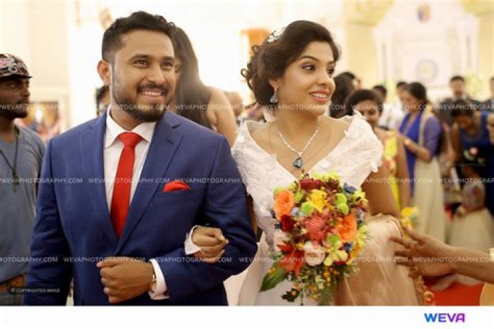 Archana Kavi Height, Weight, Age, Husband, Biography & More » StarsUnfolded