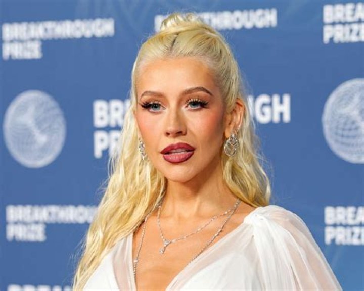 Christina Aguilera Recreates Iconic 'Stripped' Era Look in TikTok
