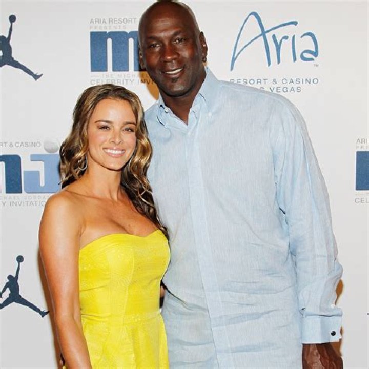 Comedian Jordan Carlos Wife Alina Lewis and Family Life