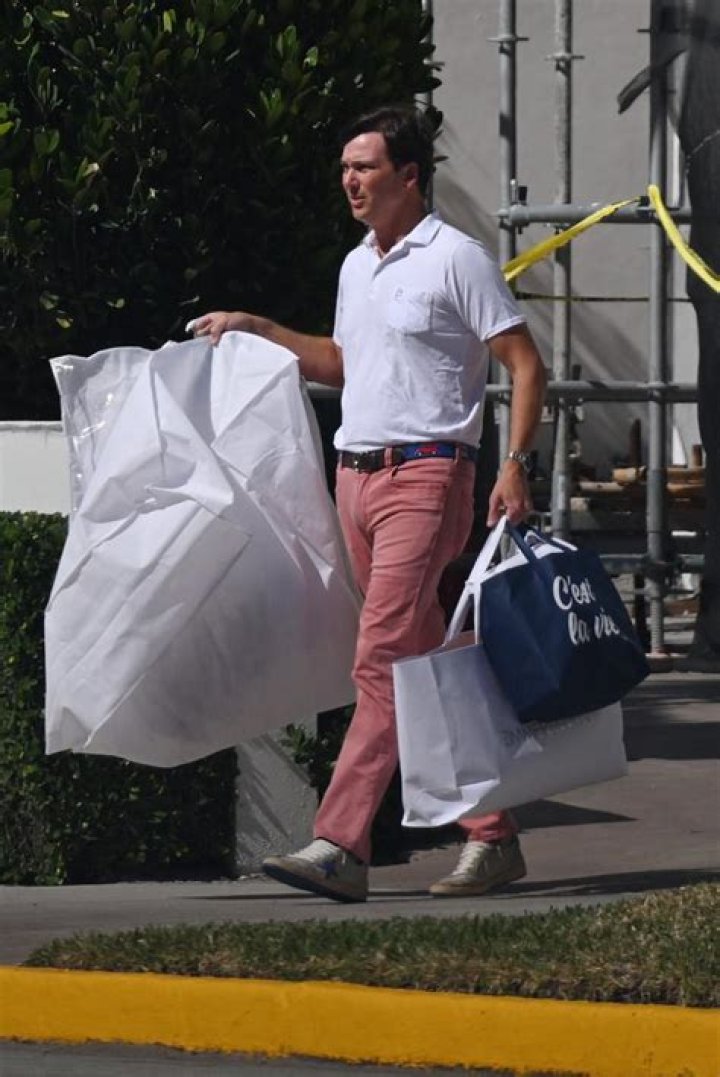 Discovering Robert Bovard: A Look at the Businessman and His Life with Tinsley Mortimer