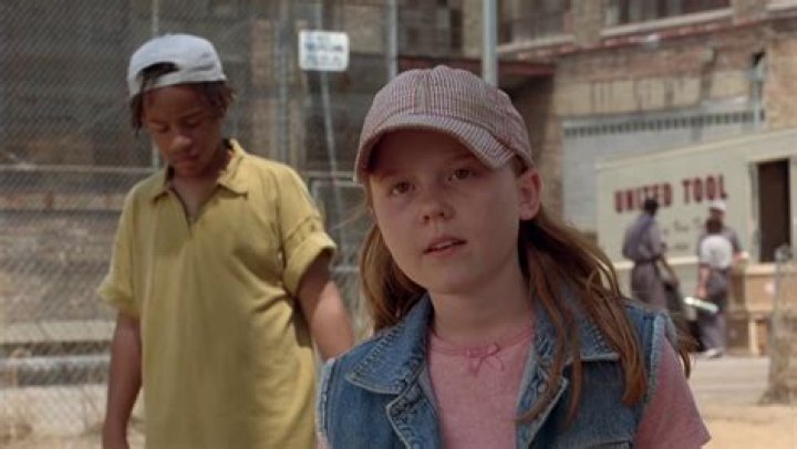 Exploring the Acting Journey of Stephi Lineburg: From Youthful Roles to Procedural Drama