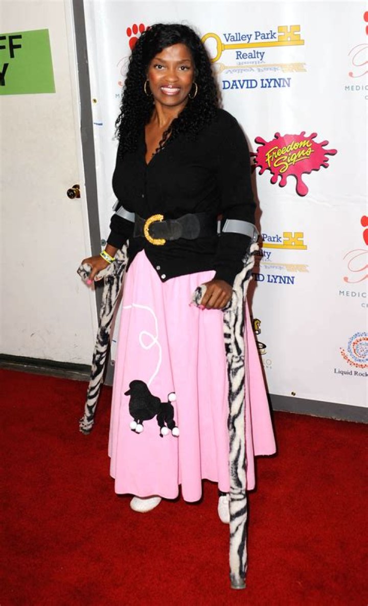 Former 70s Child Star Danielle Spencer Diagnosed With Breast Cancer - Closer Weekly