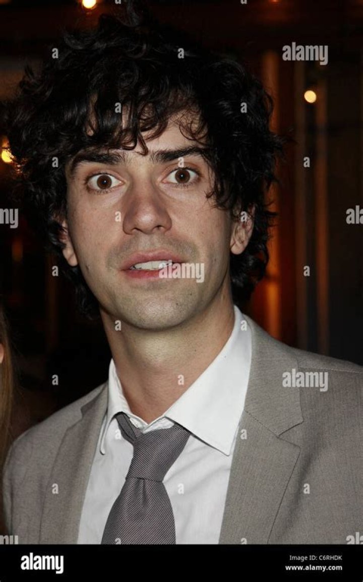 Hamish Linklater: Exploring the Versatility of a Beloved Performer