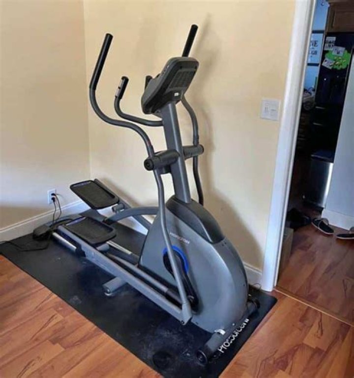 Horizon Elliptical Review (2024) | Garage Gym Reviews