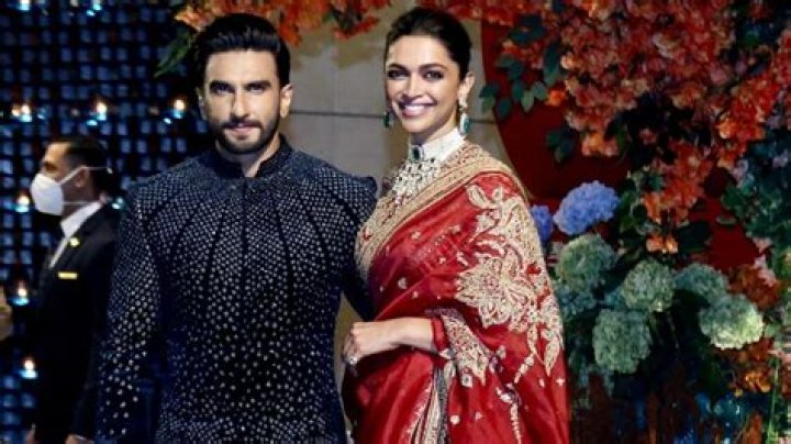 How Is Deepika Padukone’s New Song?