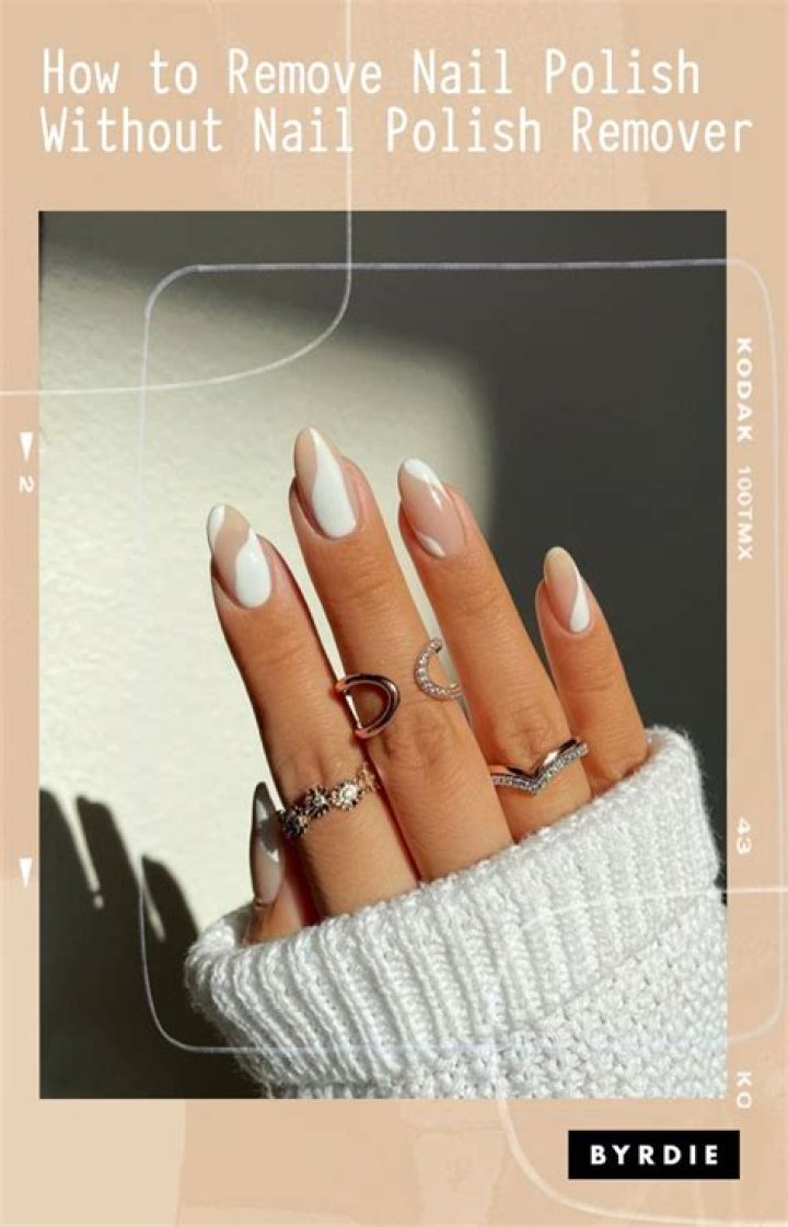 How to Remove Nail Polish: 6 Easy Methods