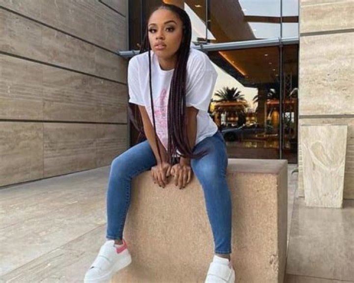 Iyanna Mayweather Biography, Age, Wiki, Height, Weight, Boyfriend, Family & More
