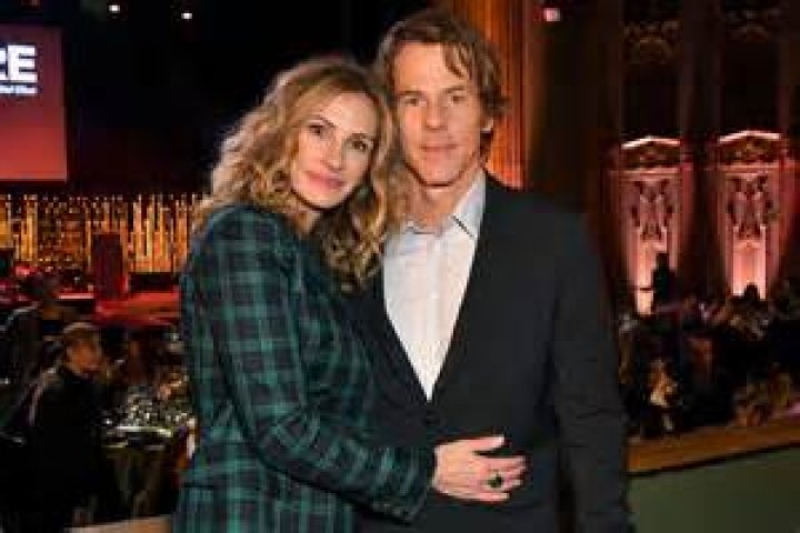 Julia Roberts Married: A Look Inside Her Enduring Hollywood Love Story