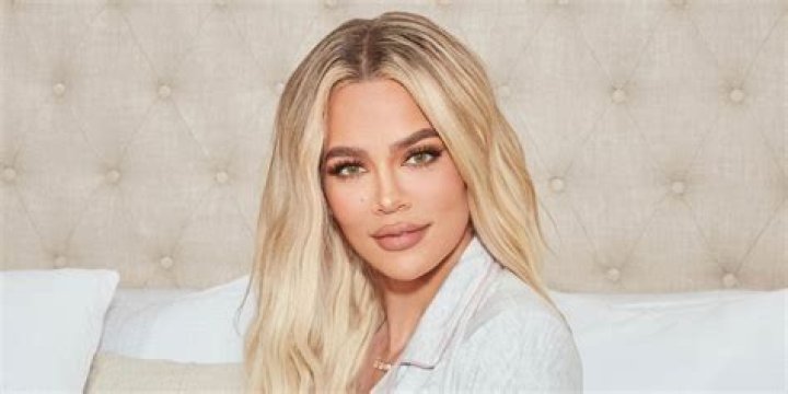 Khloe Kardashian sparks confusion after fans spot 'elongated fingers' in new photos