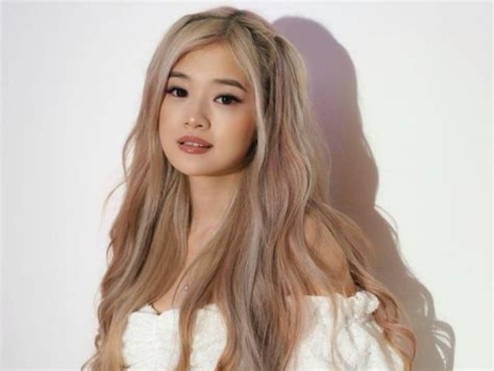 Kristina Kika Kim Biography, Age, Wiki, Height, Weight, Boyfriend, Family & More