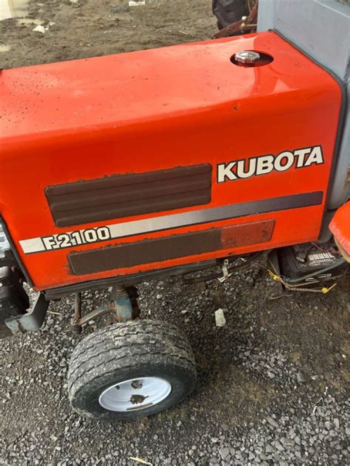Kubota F2100 Specs, Price, Review, Attachments 2022