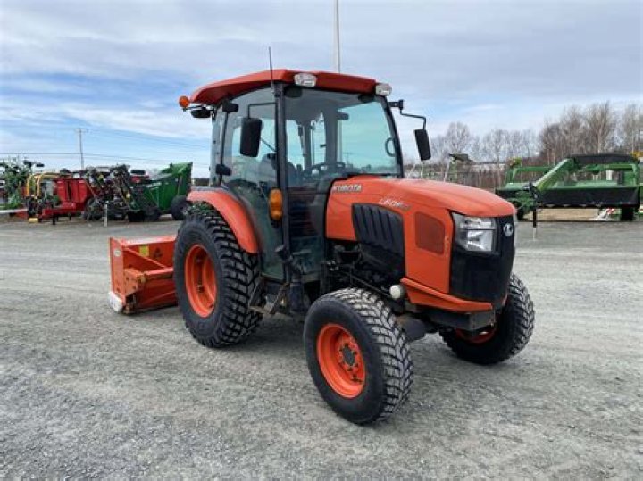 Kubota L4760 Price, Specs, Review, Loader Lift Capacity 2022