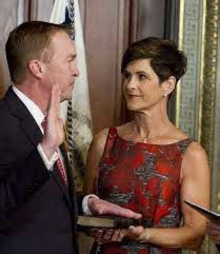 Mick Mulvaney Biography, Age, Wiki, Height, Weight, Girlfriend, Family & More