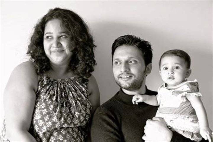 Mohammed Zeeshan Ayyub Height, Weight, Age, Affairs, Wife, Family & More » StarsUnfolded