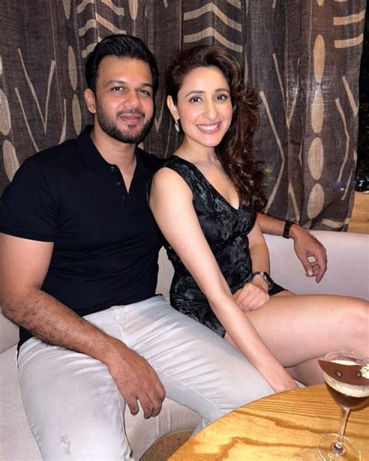 Pragya Jaiswal Repeats Rakul's Freezing 'Bikini' Act