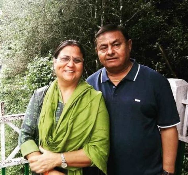 Prashansa Sharma Height, Age, Boyfriend, Family, Biography, & More » StarsUnfolded