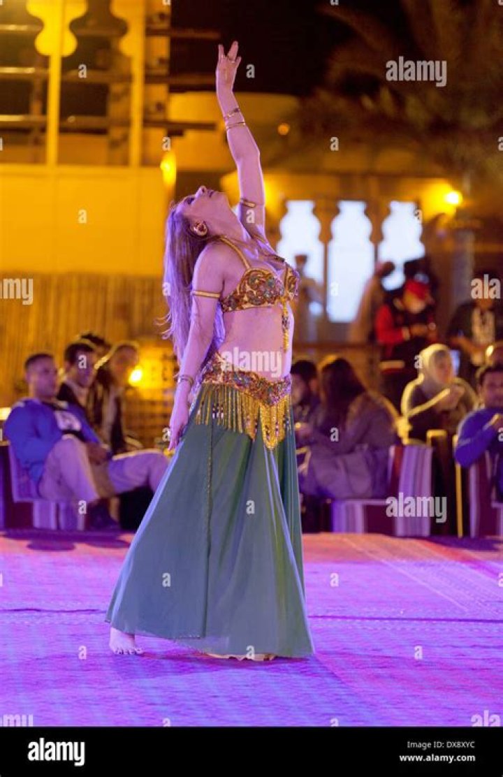 Raashi Khanna Kills Belly Dance In Dubai