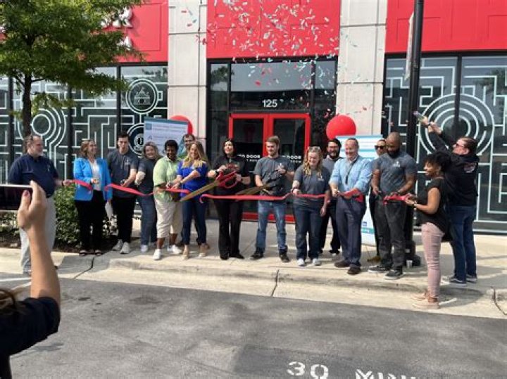 Rio Lakefront Death, Man jumps to death at Rio Lakefront in Gaithersburg, MD