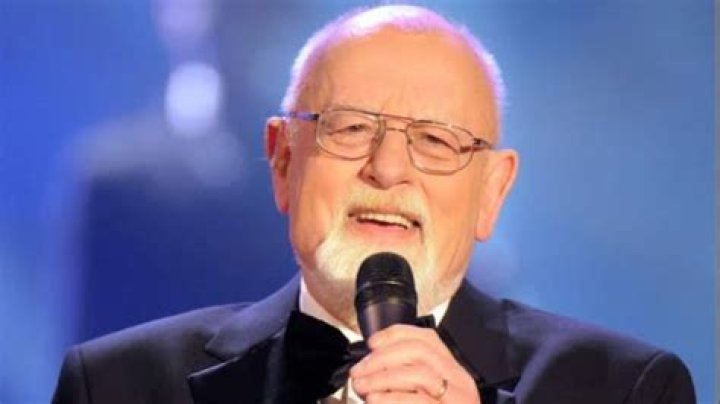 Roger Whittaker Net Worth - KahawaTungu