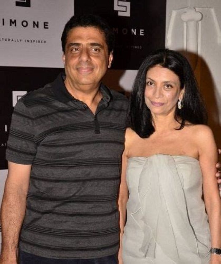 Ronnie Screwvala Age, Wife, Children, Family, Biography & More » StarsUnfolded