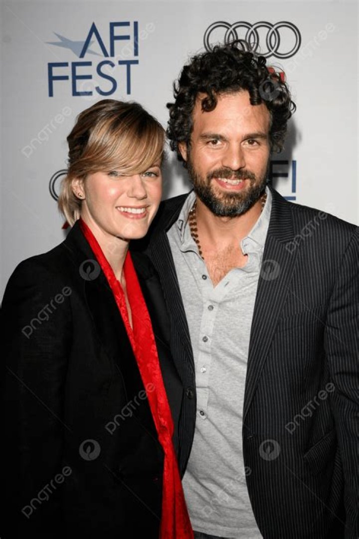 Sunrise Coigney - Who is Mark Ruffalo's wife Sunrise Coigney?