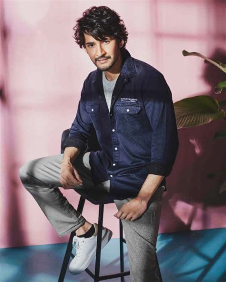 Superstar Mahesh Babu Looks Like A Hollywood Star