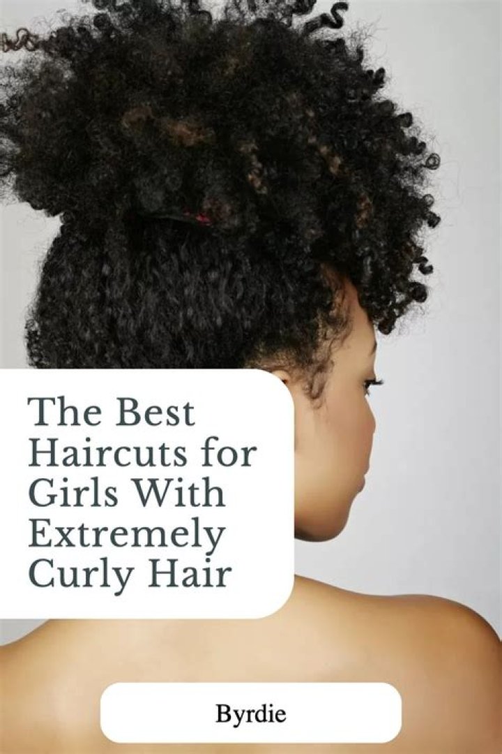 The Best Haircuts for Girls With Extremely Curly Hair