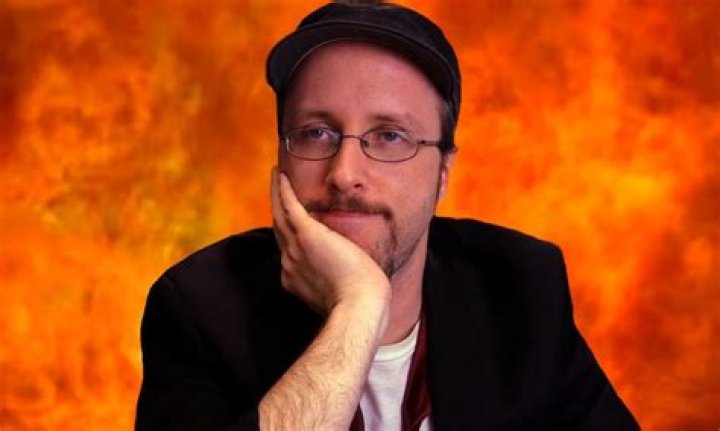The Untold Truth Of Doug Walker’s Wife – Robin Poage