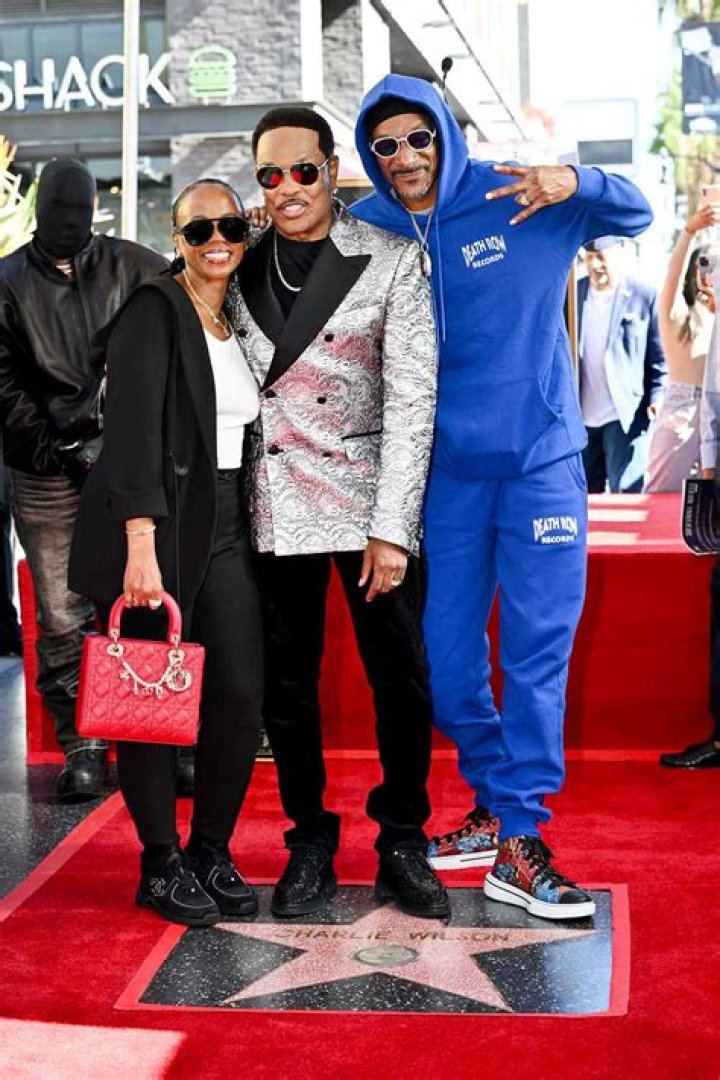 Usher's Kids Accompany Him to Hollywood Walk of Fame Ceremony — See How Grown Up They Look! - In Touch Weekly