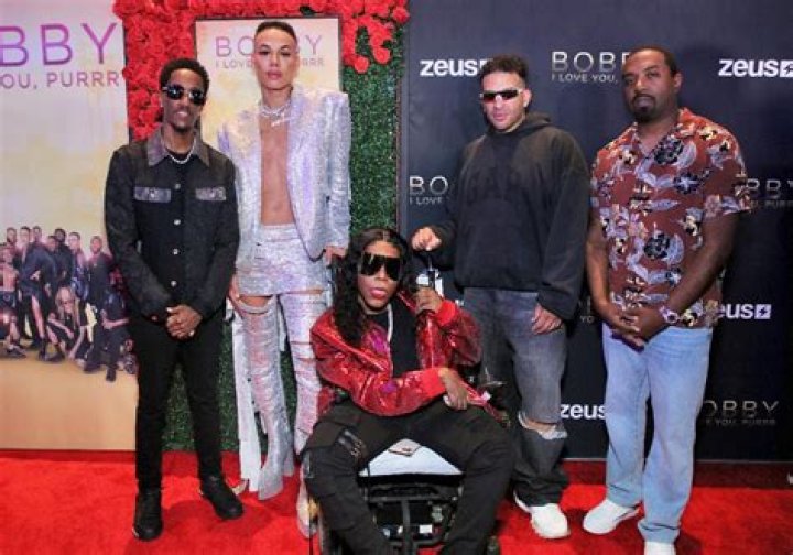 Whats Wrong With Ding A Ling From Bobby I Love You Purr?