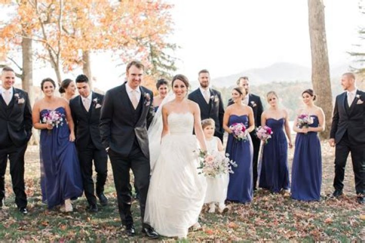 Who is Amanda Jones, Wife of John Brebbia? His Relationship, Parents, Salary, Net Worth, Jersey