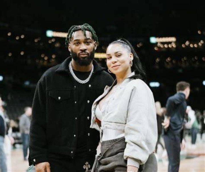Who is Chania Ray, Girlfriend of Jalen Mills? His Relationship, Parents, Family, Net Worth