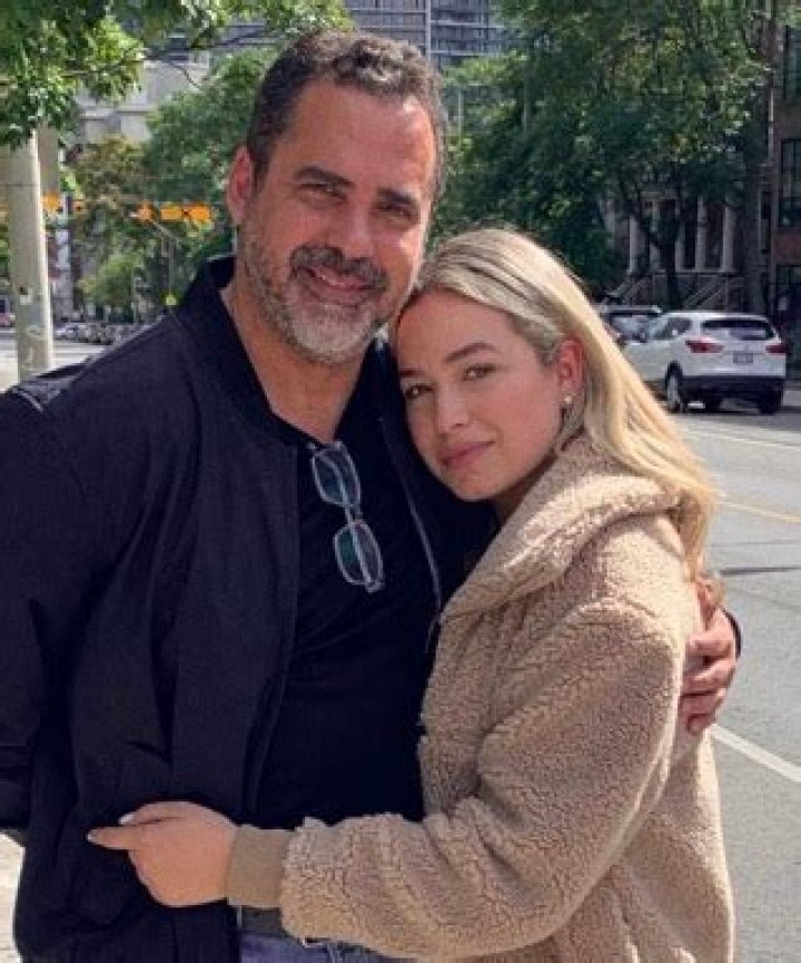 Who is Jose F. Daccarett? Sofia Carson Father