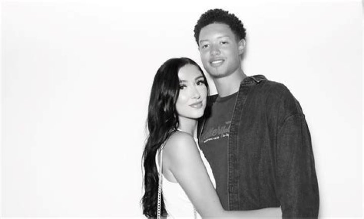 Who is Katie Lawtonn, Girlfriend of Isaiah Roby? His Parents, Family, Salary, Jersey