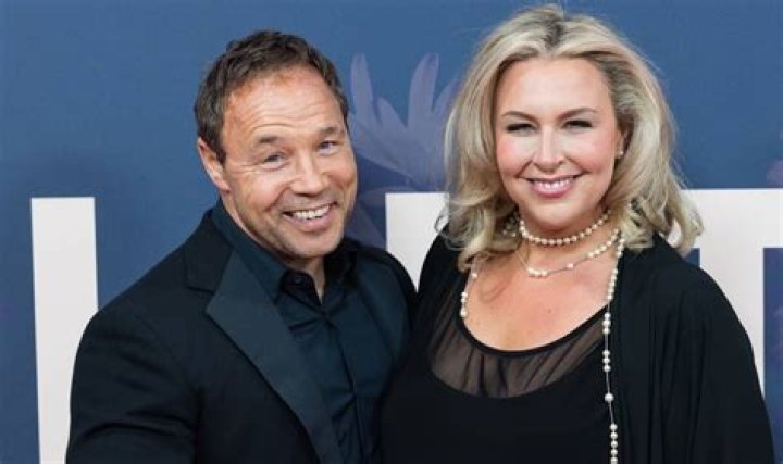 Who Is Linda Finegold Owner? Face Reveal Wiki & Net Worth, Real Person?