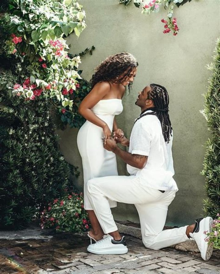 Who is Tiffany Lewis, Girlfriend of Kevin White? His Parents, Family, Salary, Jersey