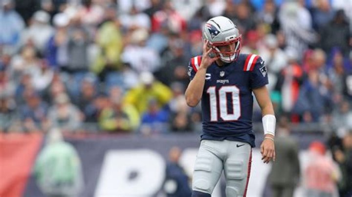 Why is Drake always shouting out the number forty?